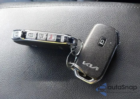 2023 Kia Sportage X-Line z USA, uszkodzony, nr VIN 5XYK6CAF7PG099061